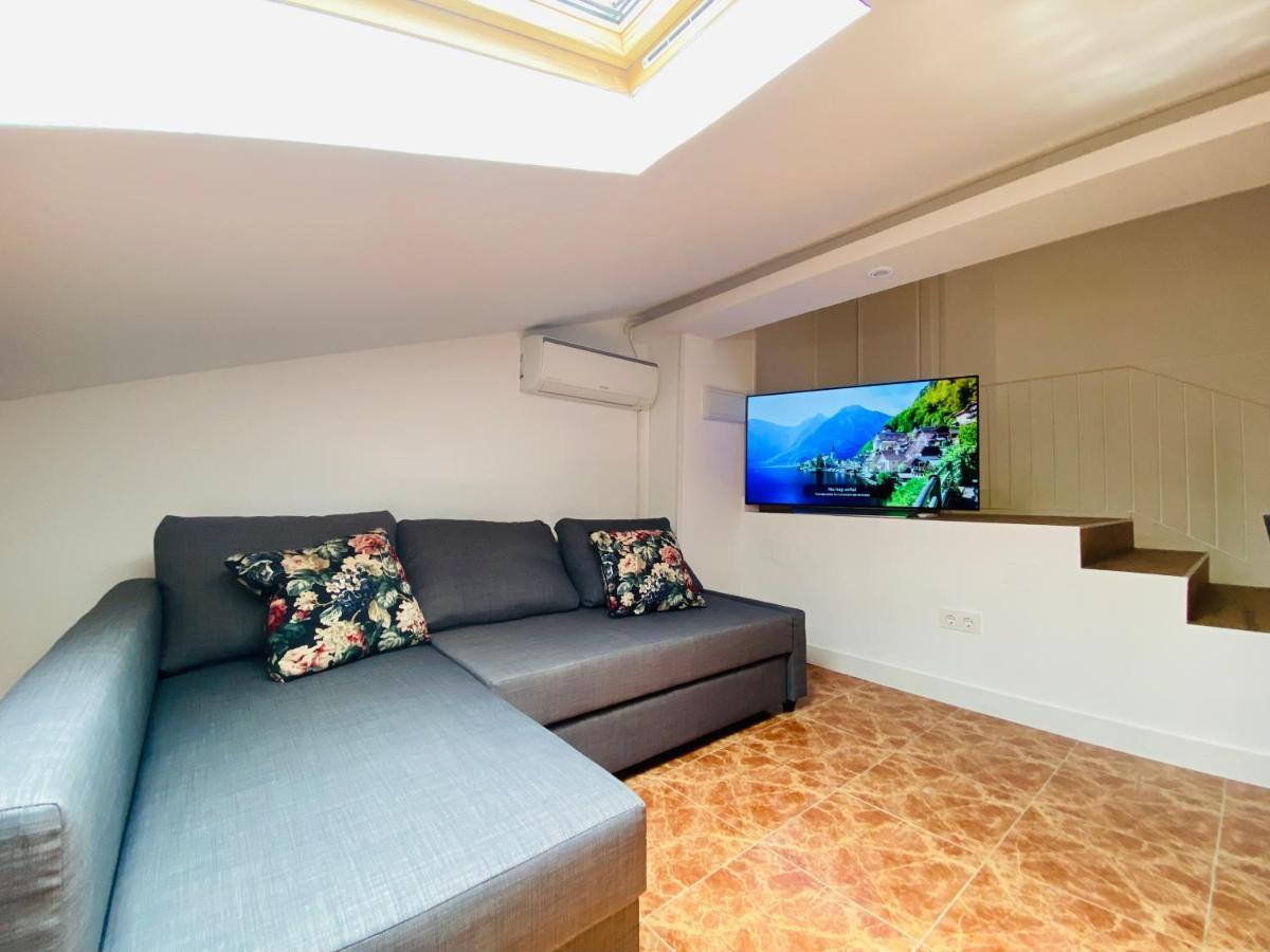 Apartamento Turistico Atico La Taberna อาเรนัส เด ซานเปโดร ภายนอก รูปภาพ